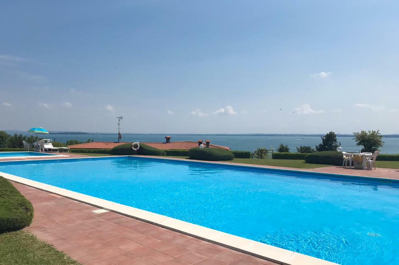 Villa Sole Del Garda Padenghe sul Garda Bagian luar foto